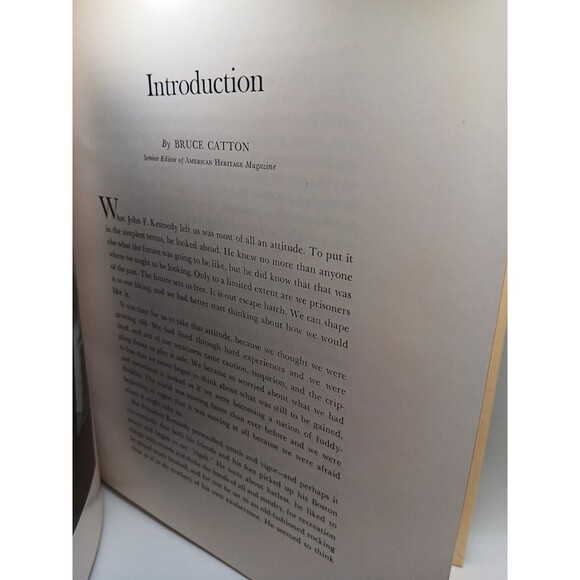 COLLECTIBLE HISTORICAL BOOK FOUR DAYS DEATH OF PRESIDENT KENNEDY JFK - Picture 6 of 8